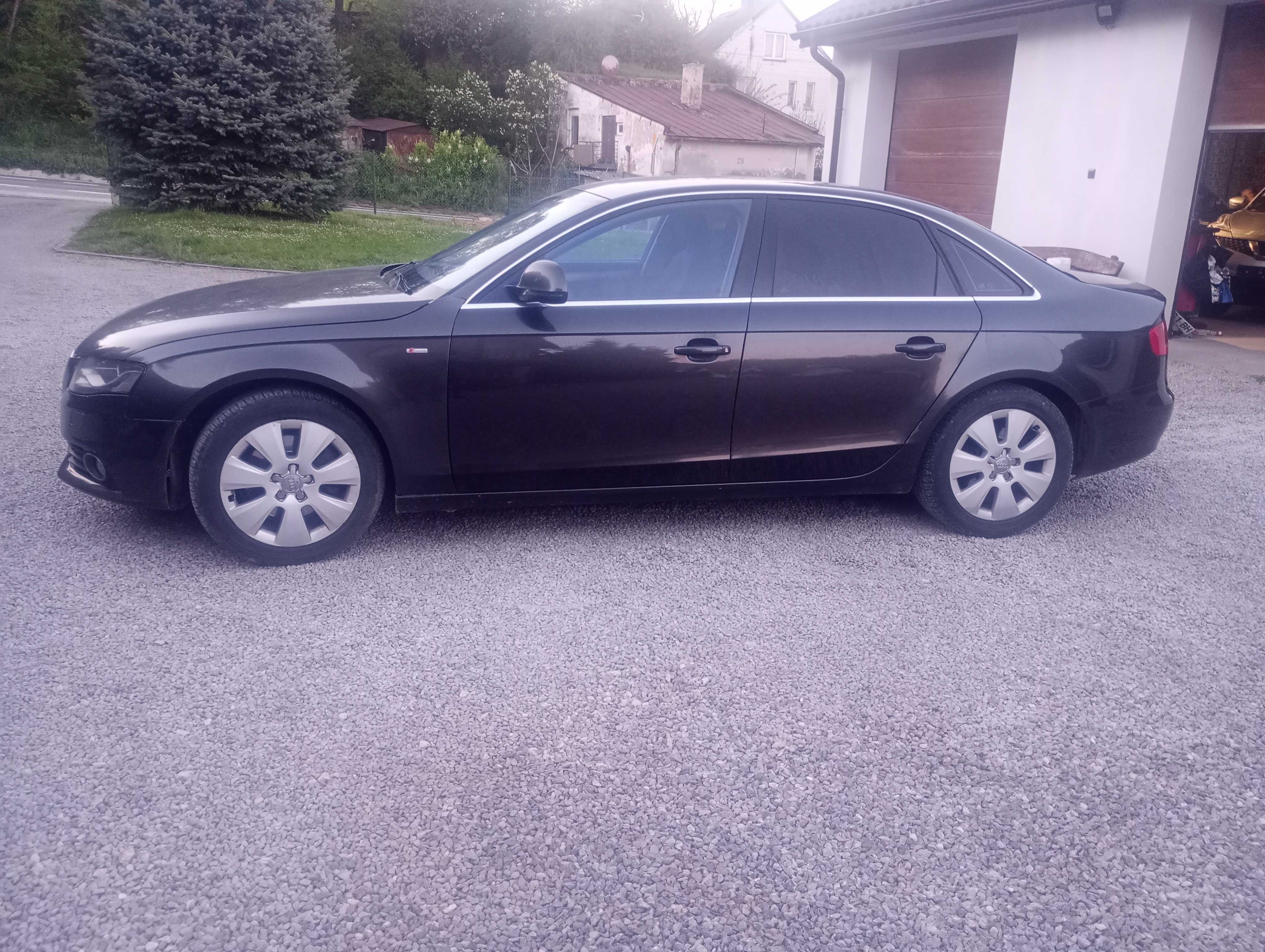 Audi A4 B8 2,0 TDI 170 KM Audi Q7 2008 Rok 3,0TDI 240 KM Quattro 4 x 4