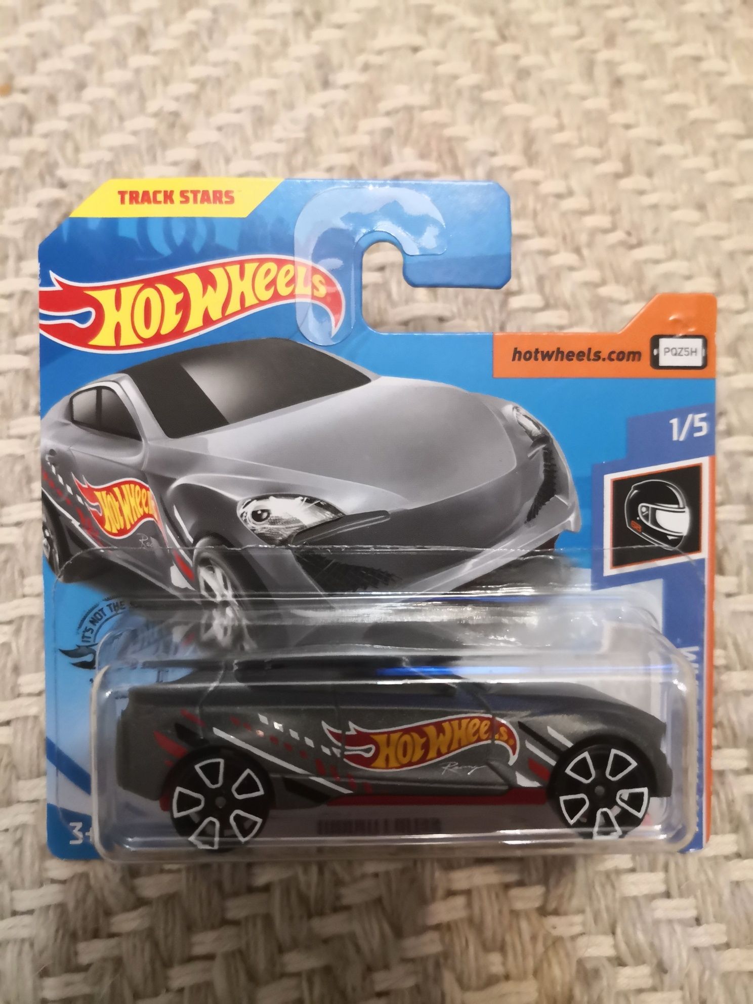 Hot wheels Grand Cross