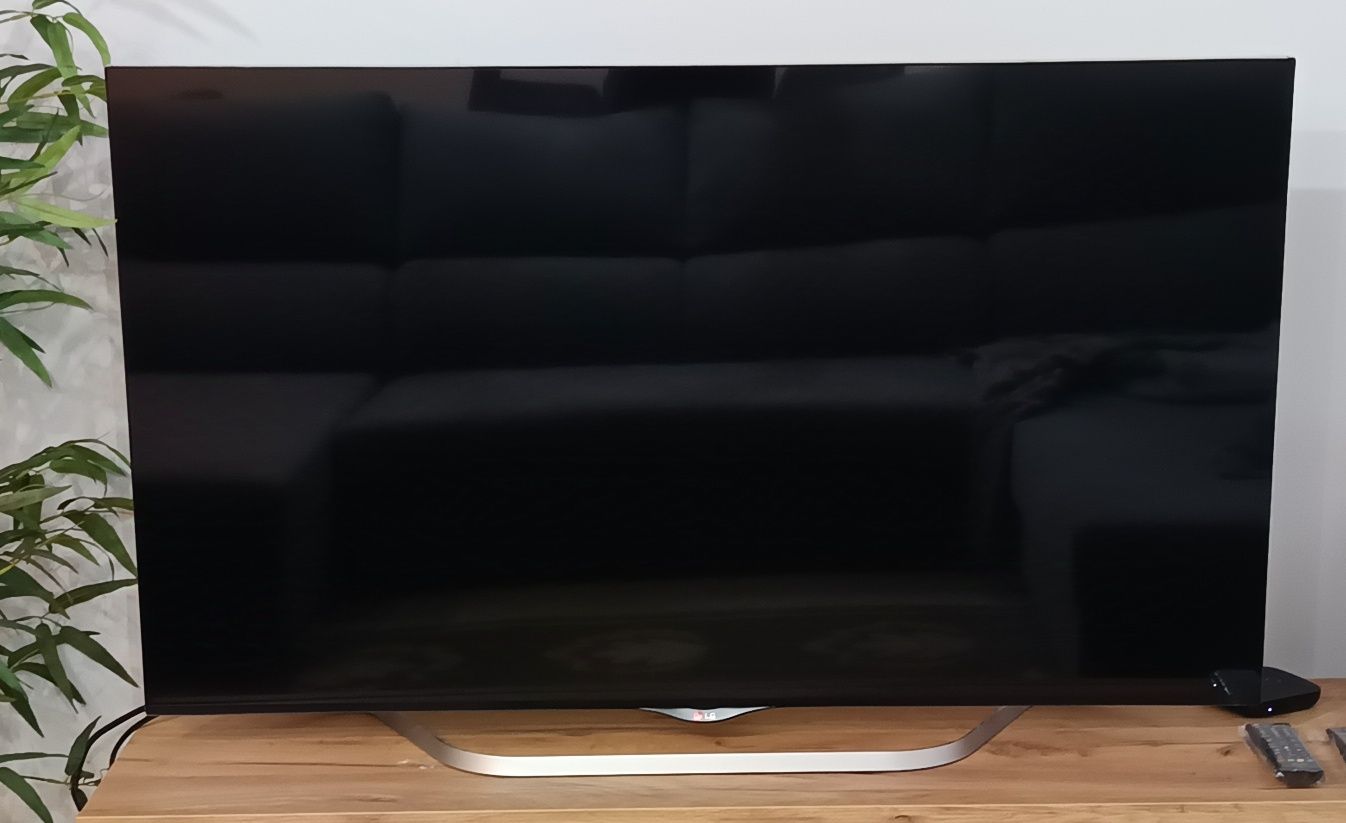 TV LG oled 55 polegadas CINEMA 3D Smart TV Topo de gama (sem imagem)