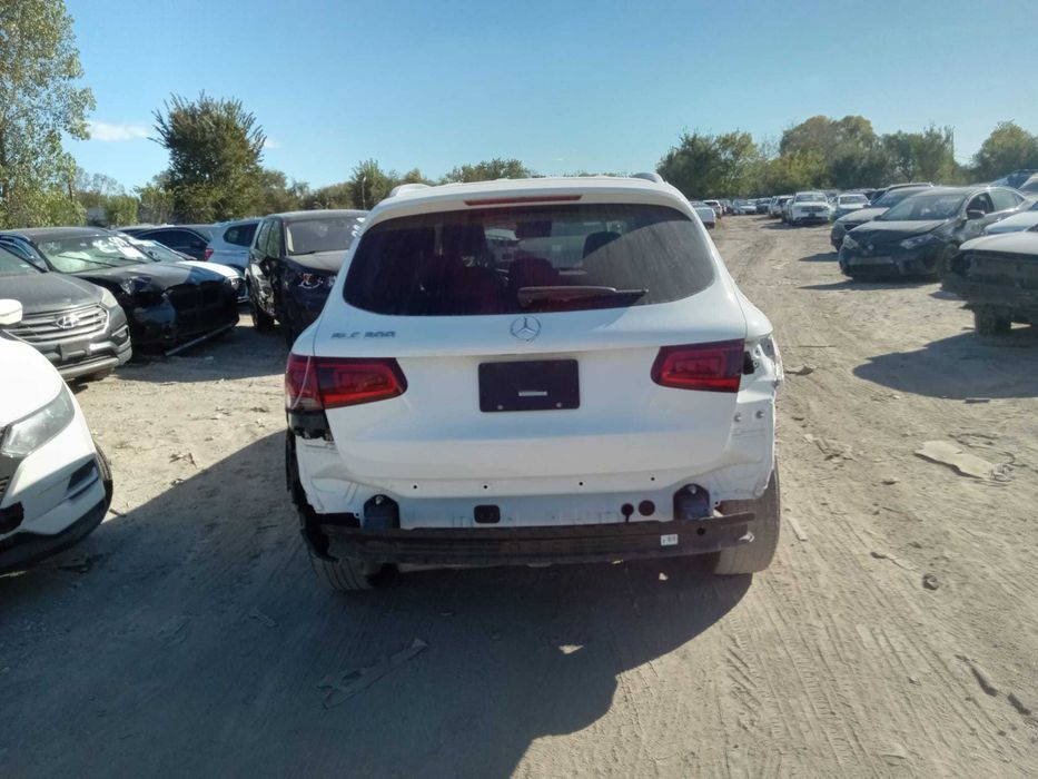 Реальне Авто Mercedes Glc 300 рестайлінг