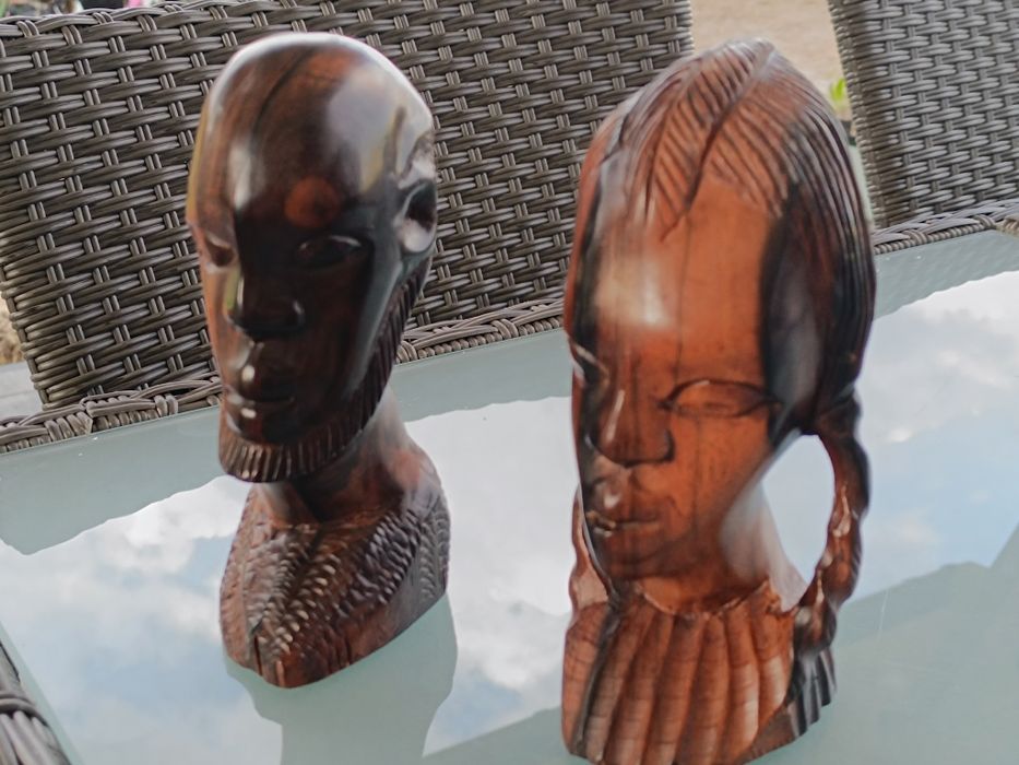 Piekne rzeźby afrykańskie