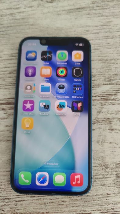 iPhone 13 mini
128 gb
Face id
True tone
Ecrã original 
Bateria 84 por
