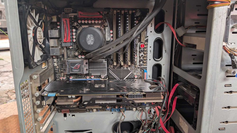 Vendo computador precisa de fonte