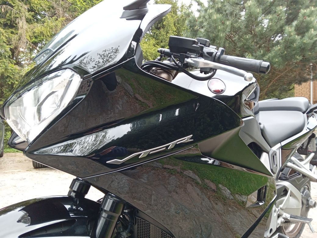 Honda VFR 800F 2015 ABS , TC