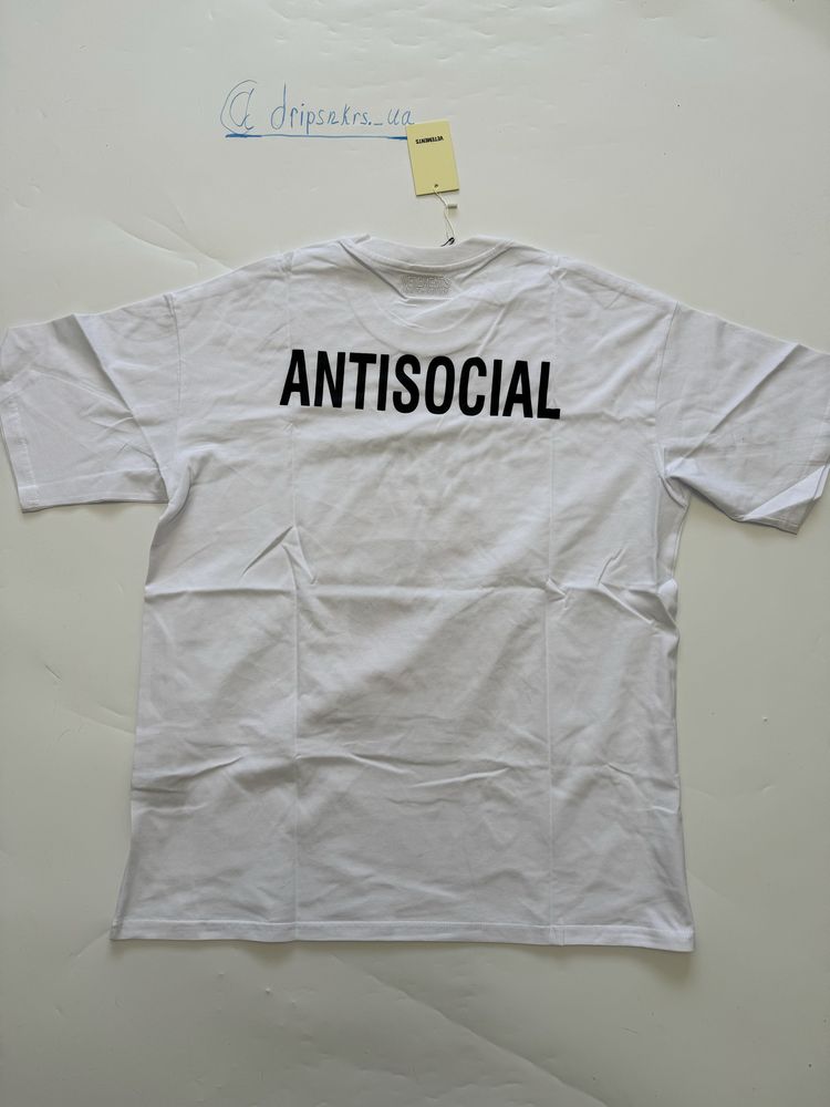 футболка Vetements Antisocial no photo balenciaga