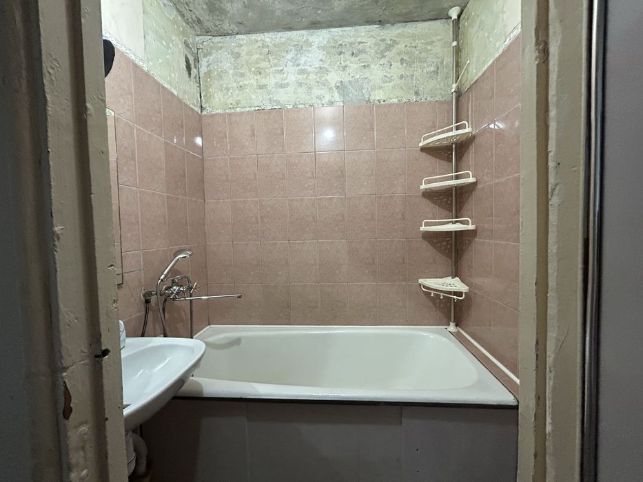 АРТЕМ, І.Авраменка продаж 3 кімнатноі квартири, кімнати окремі, ЄОселя