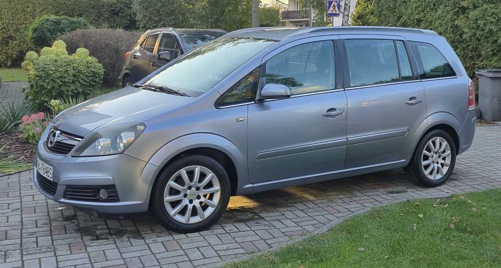 Opel Zafira B 1.6 Benzyna / LPG 7 os.