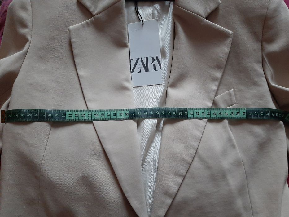 Піджак Zara бежевий