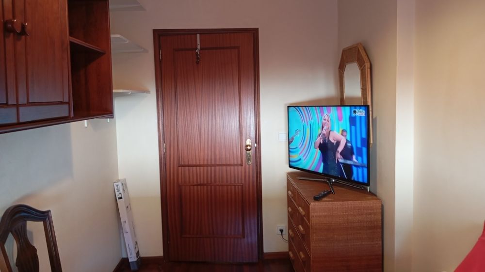 Quarto individual com WC privativo em Aldoar/Porto