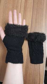 Жіночі рукавиці чорні
