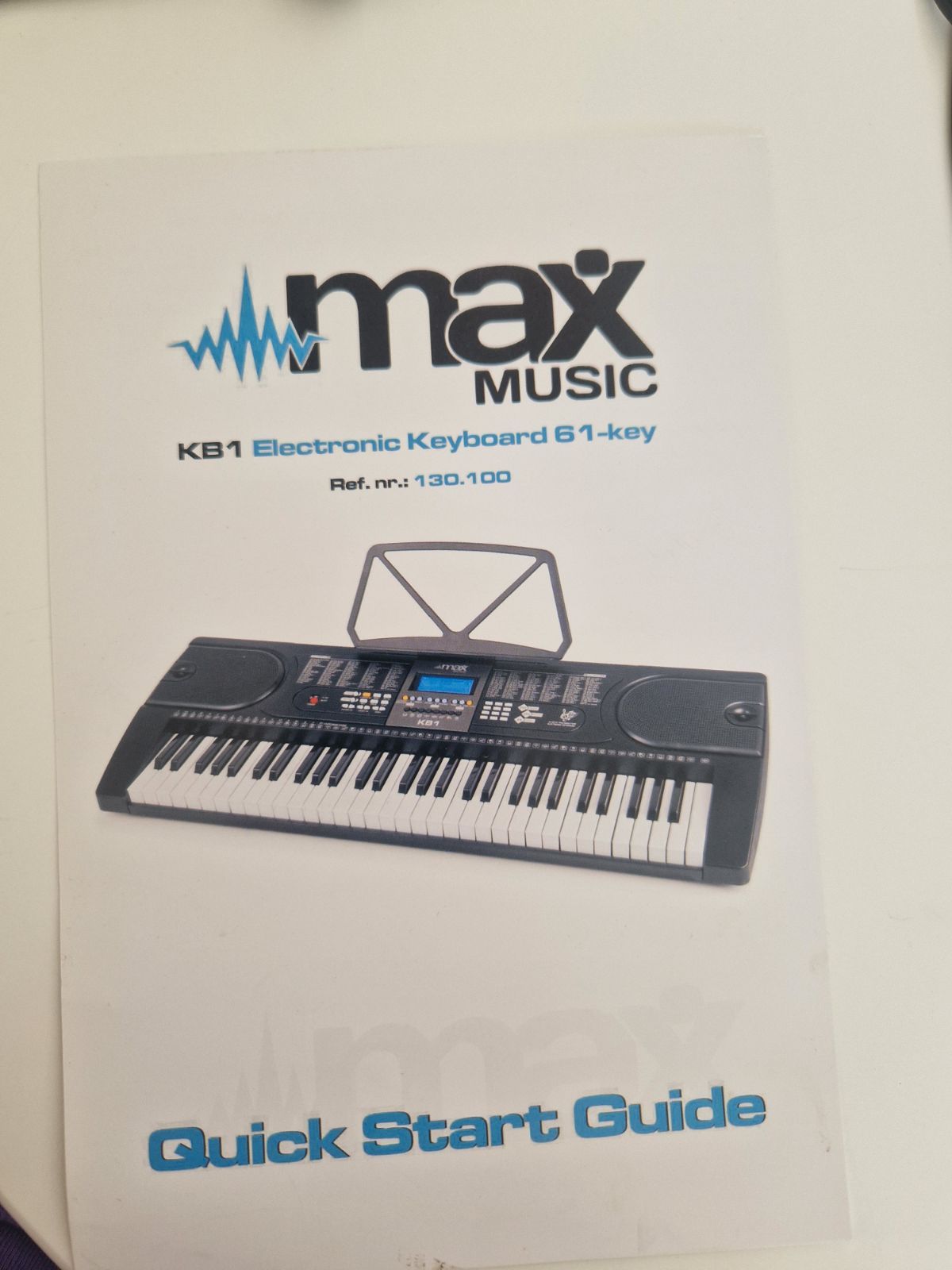 KB1 Electronic Keyboard 61-key

Ref. nr.: 130.100