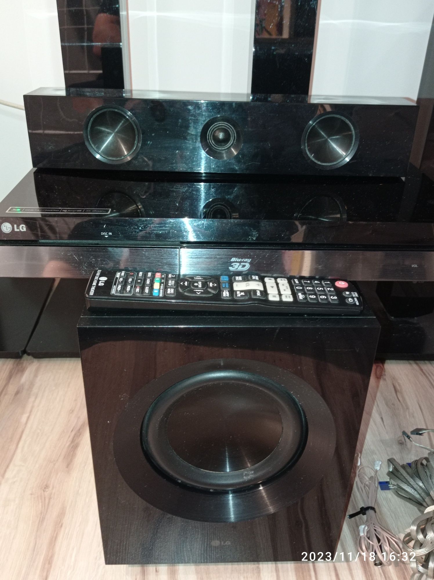 Kino domowe LG BH9520T