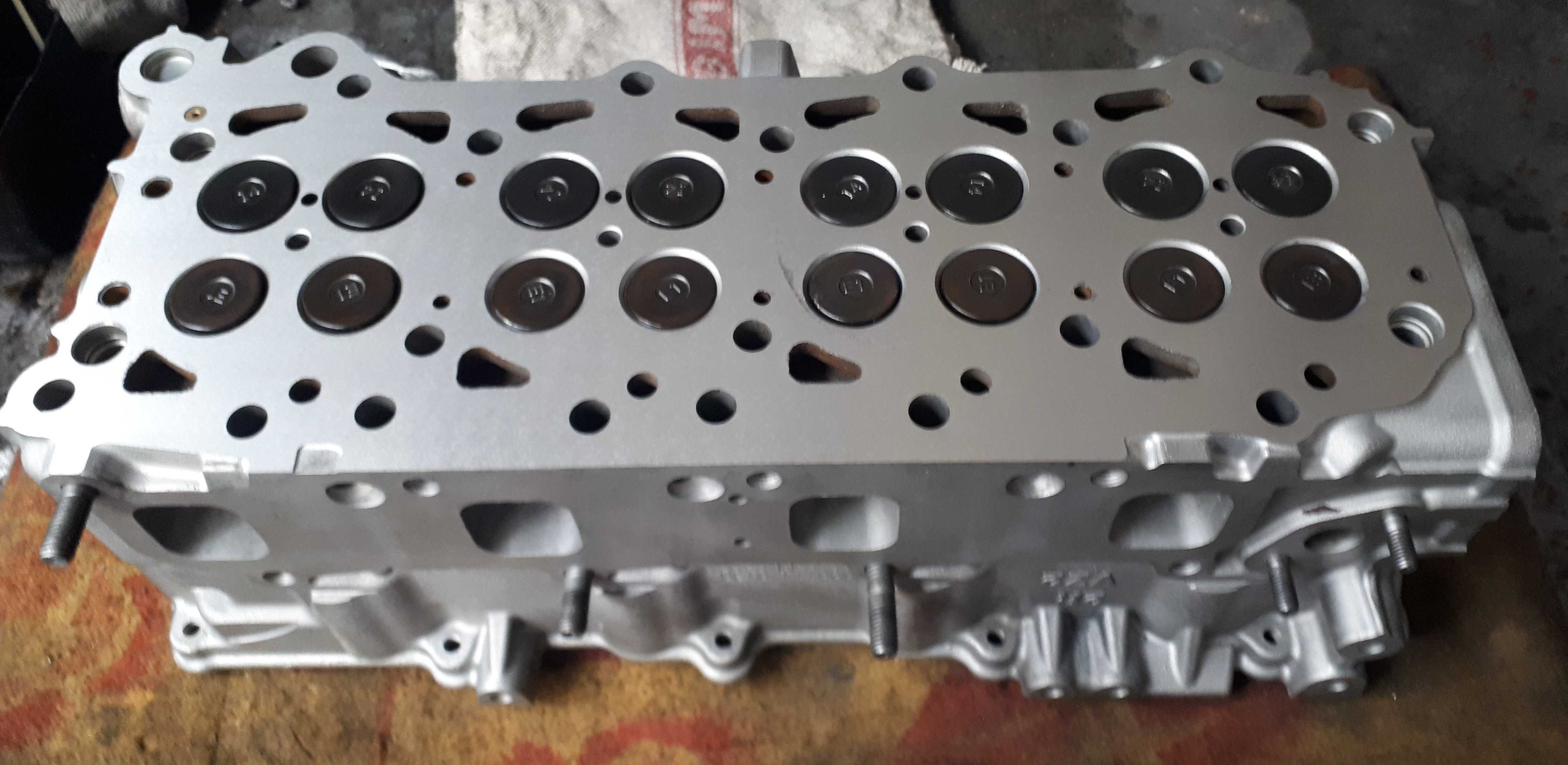 Głowica Nissan ZD30  3.0 dci dxi atleon Renault maxity cabstar vz2 2r