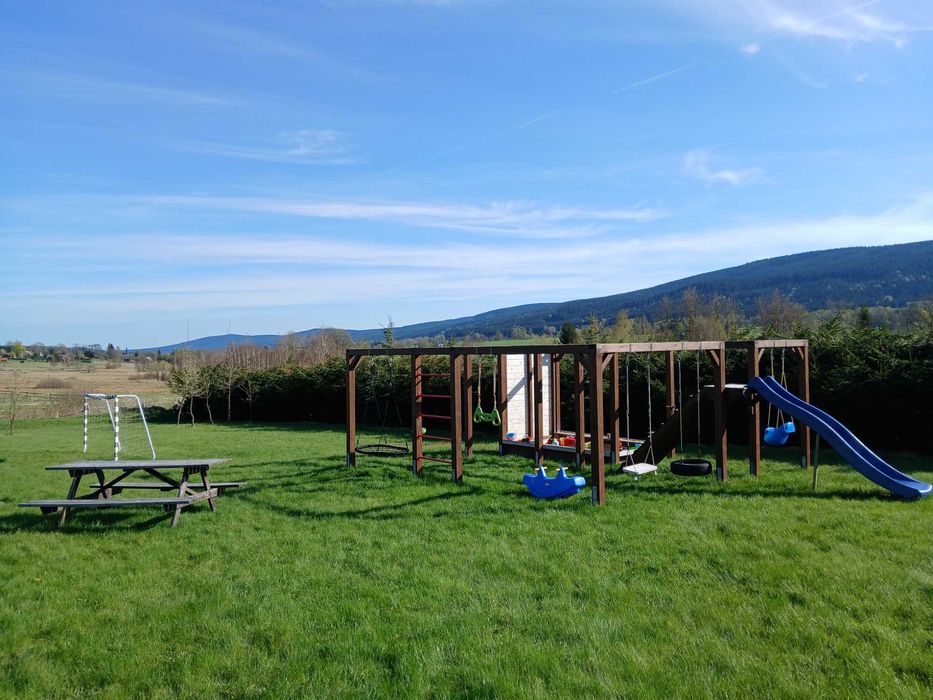 Noclegi Zieleniec, Czarna Góra