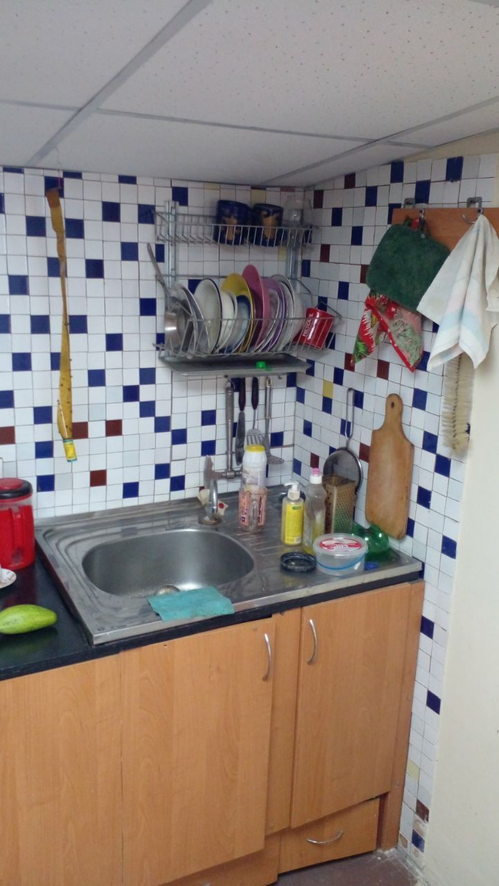 Продаж дачі у місті вул. Істоміна  - будинок, питна вода, світло.