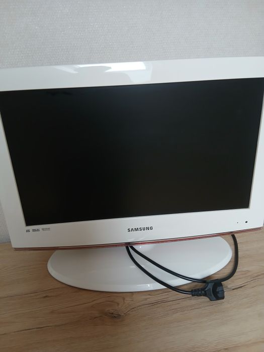 Sprzedam zadbany ,sprawny tv Samsung