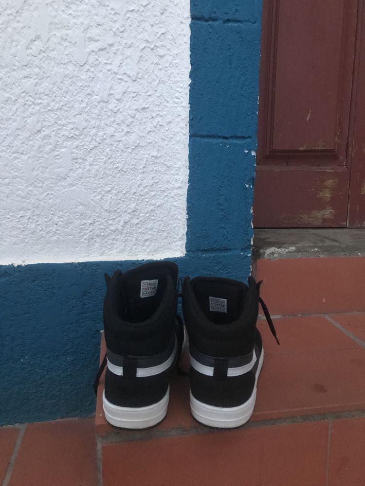 Nike Jordan: Grey & Black