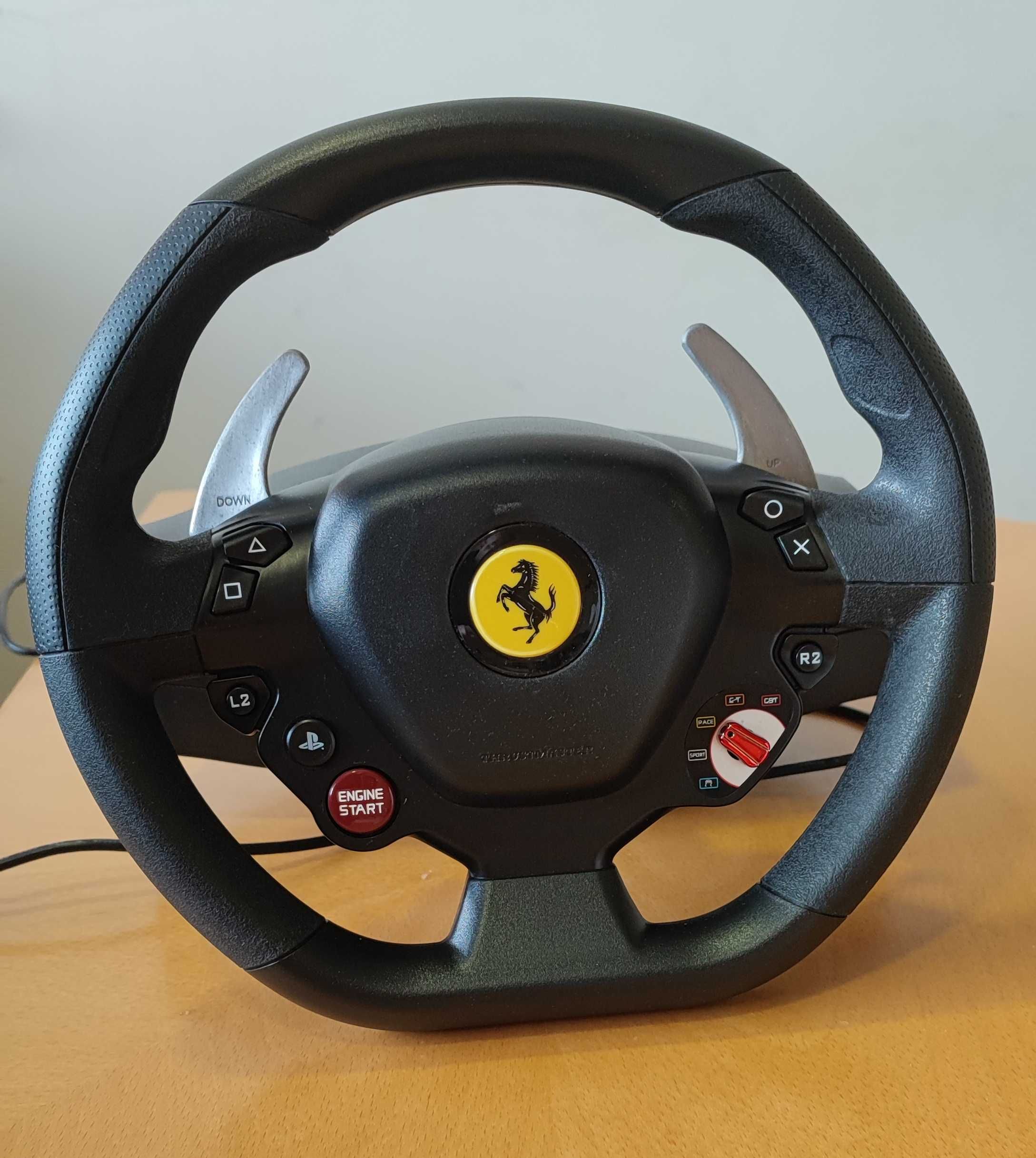 Volante THRUSTMASTER T80 Ferrari