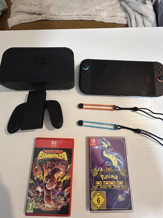 Konsola nintendo switch 2 z dwoma grami