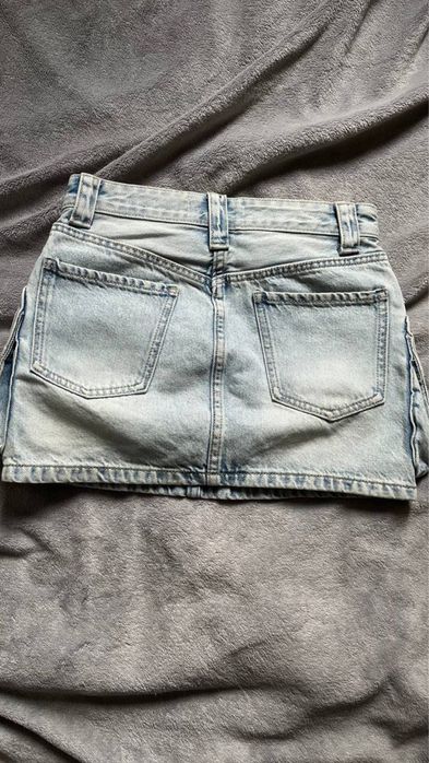 міні спідниця Bershka