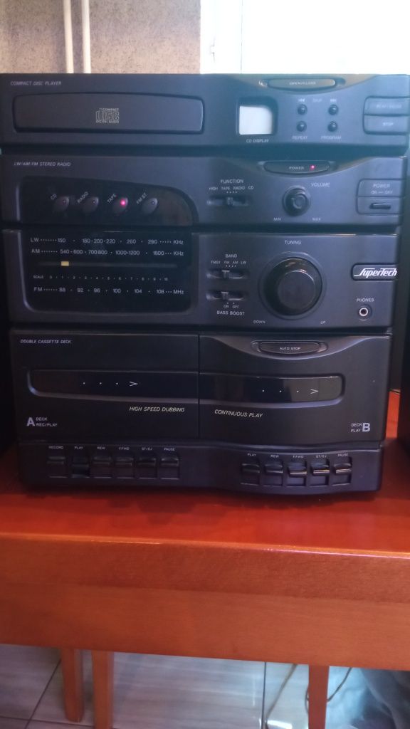 Mini wieża Super Tech  PP-1750 CD