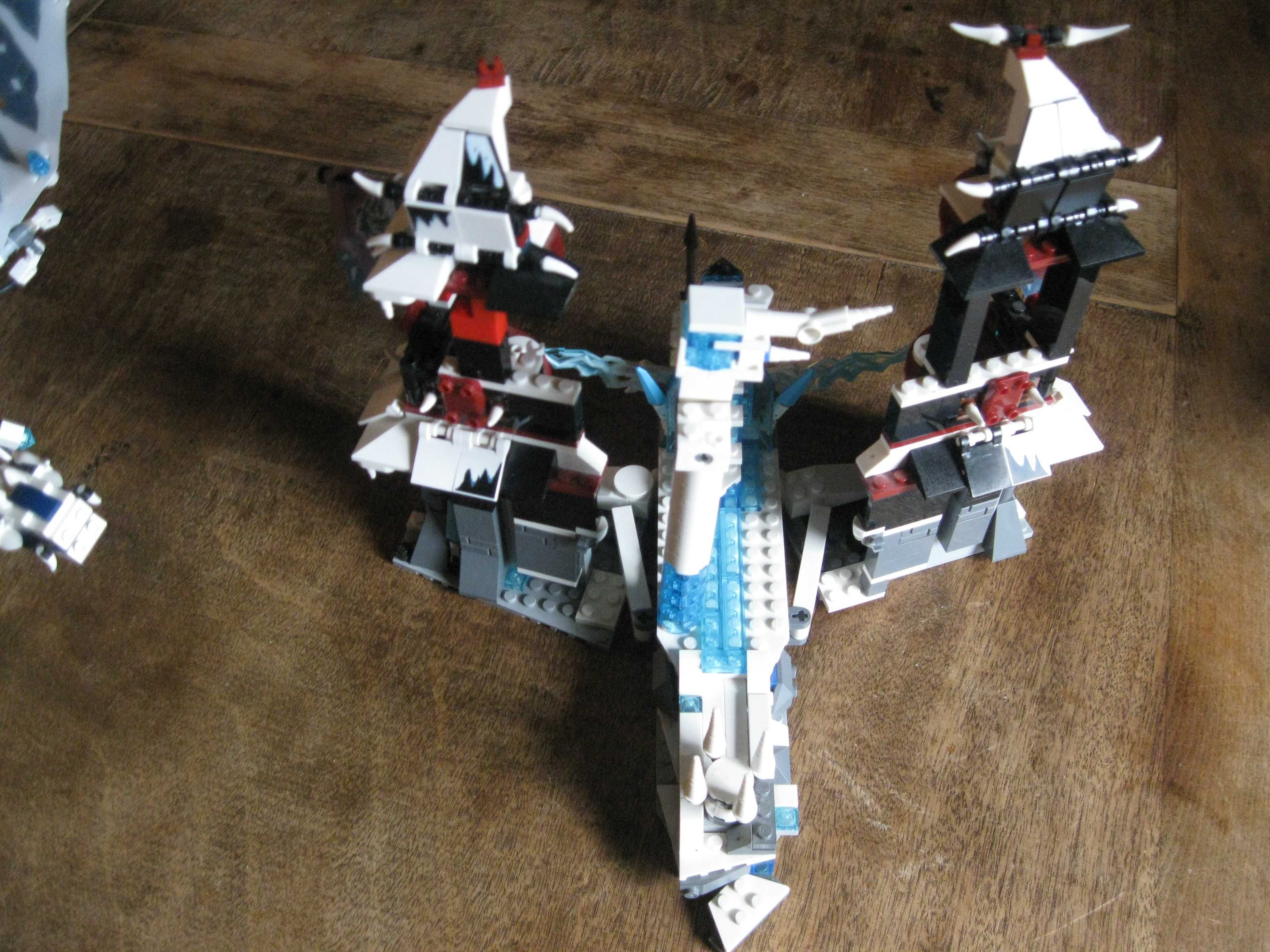 Lego Ninjago 70678 -Zamek i smok zapomnianego cesarza