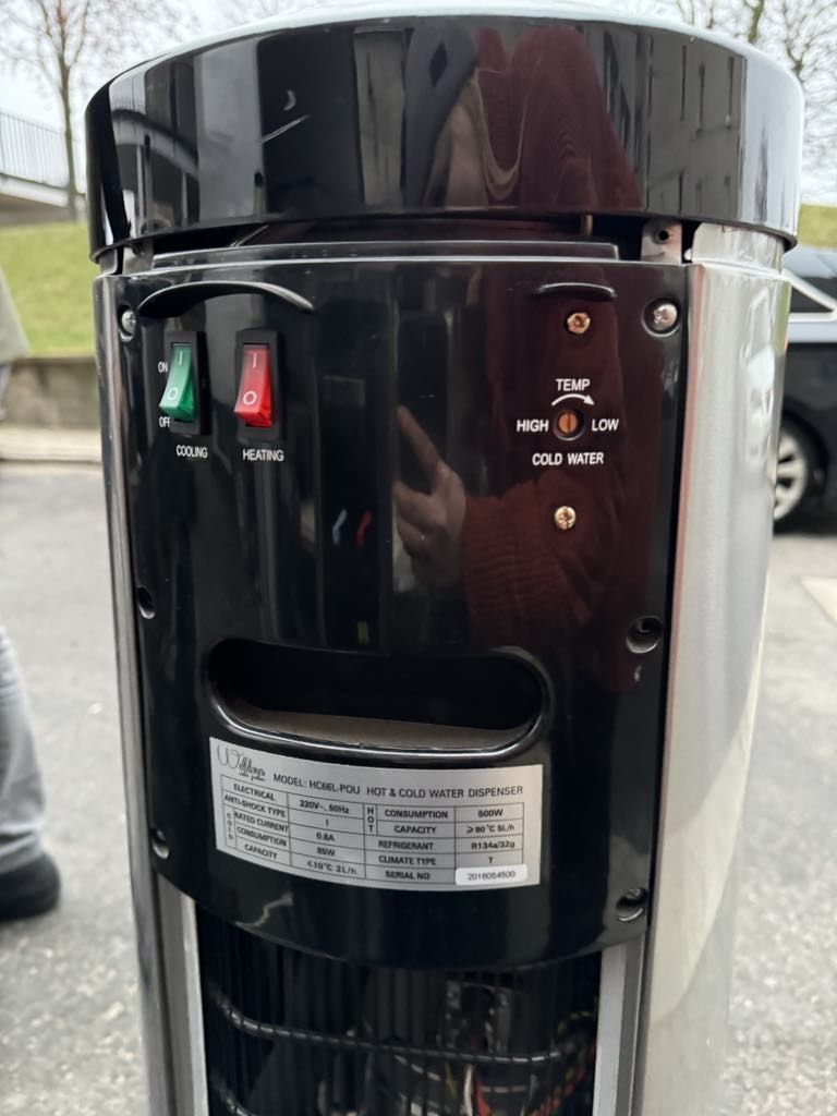 Dystrybutor filtrujący wodę HC66L-POU