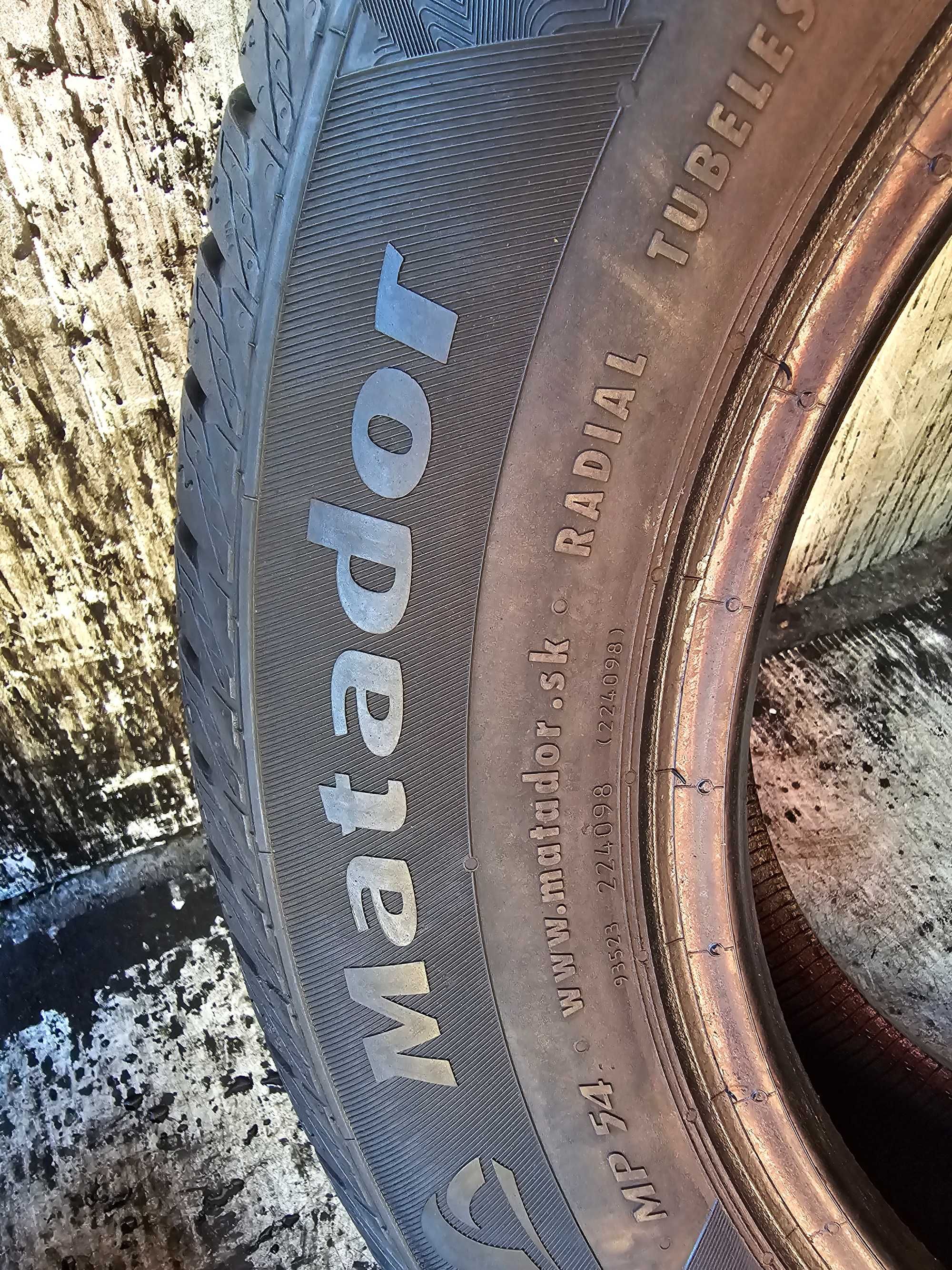 Sprzedam 2 opony 185/70 14" Matador zimowe 90%