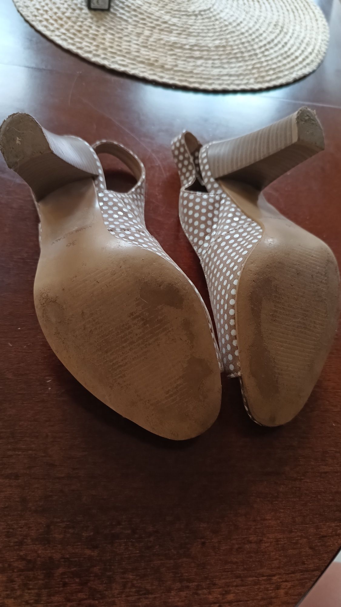 Buty używane rozmiar 36 możliwy odbiór osobisty lub wysyłka