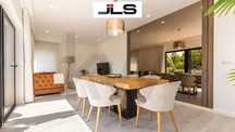 T4 Duplex de Luxo | 336,96m2 | Como Novo | Empreendimento Fechado com