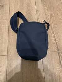 Torba Levis granatowa