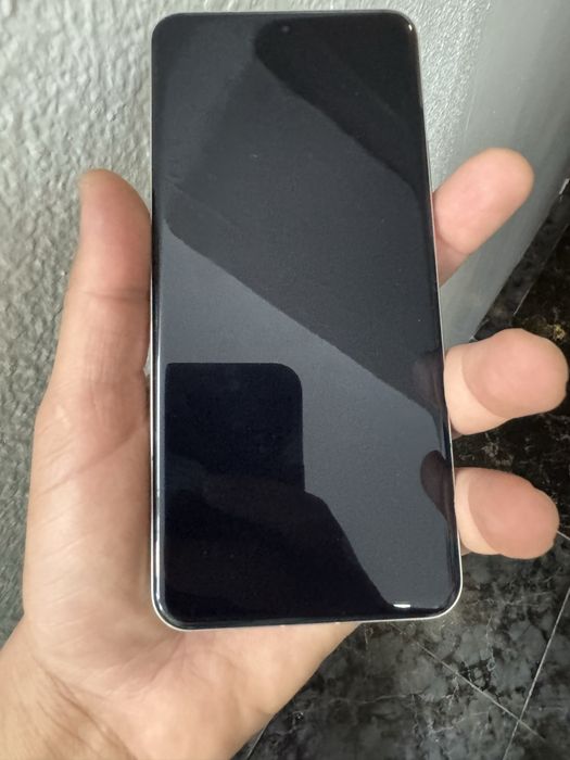 Xiomi 15 ultra…512/16gb