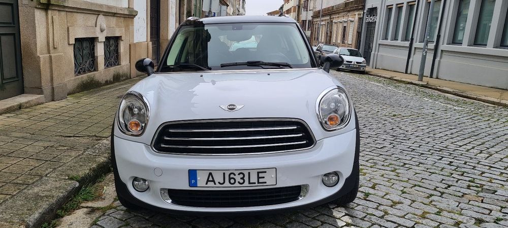 Mini branco teto panorâmico