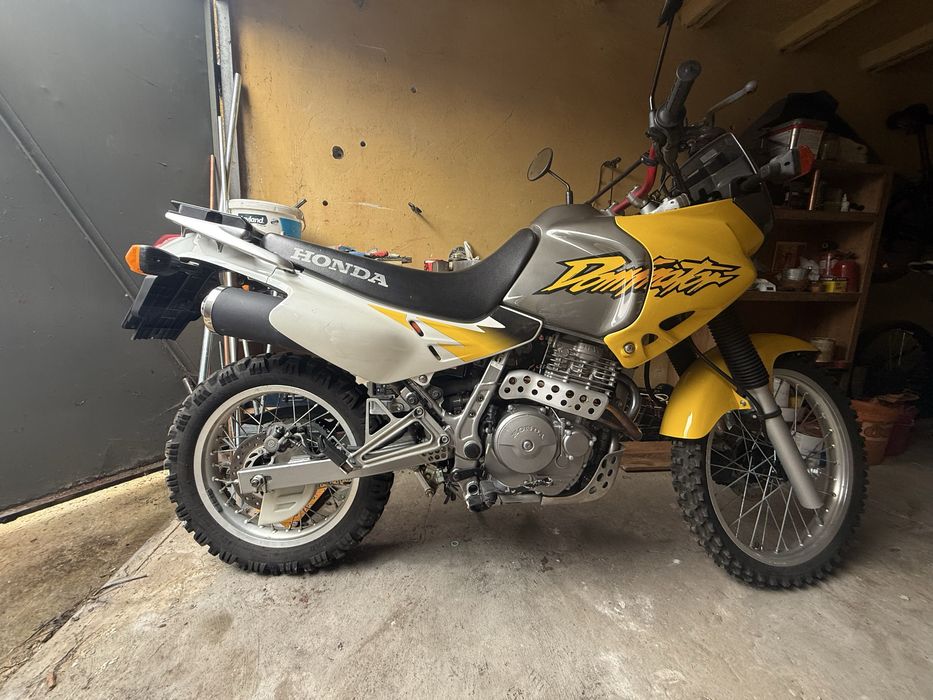 Piekna Honda NX 650 Dominator - znikomy przebieg!!!