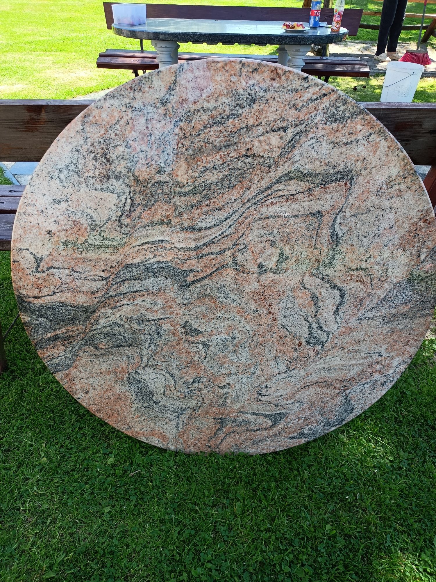 Stuł blat granit