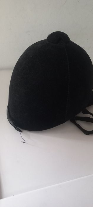 Шлем для верхової їзди