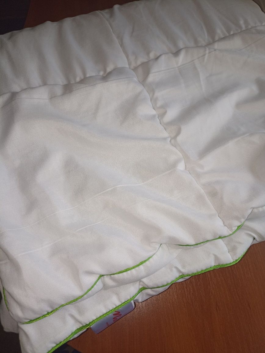 Постель, одеяло, комплект в кроватку
