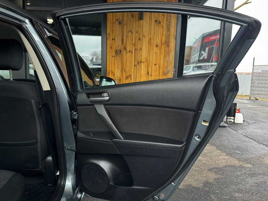 Продам  Mazda 3 2011. Можна в розстрочку, під викуп.