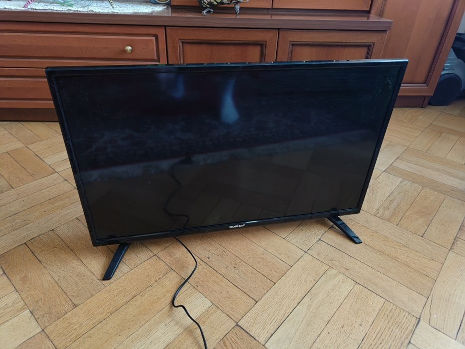 Телевізор Romsat 32" 32HMC1720T2