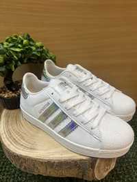 Adidas superstar