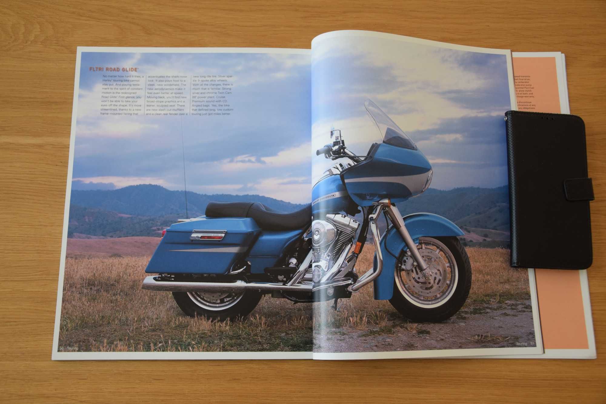 Katalog Album Harley Davidson 2004