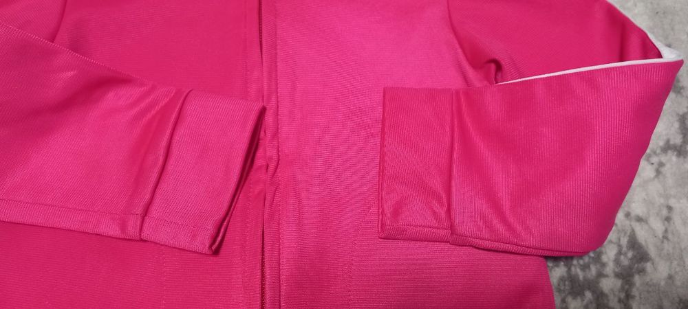 Кофтинка на дівчинку