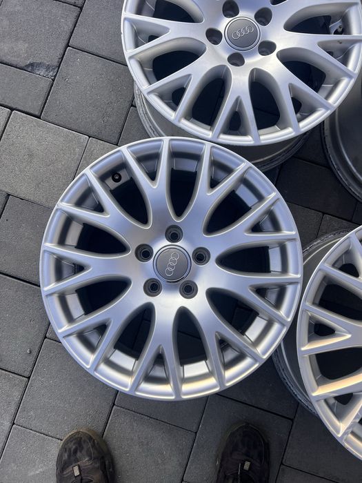 Felgi ALUminiowe 17'' 5x112 AUDI A4 A6 Oryginał
