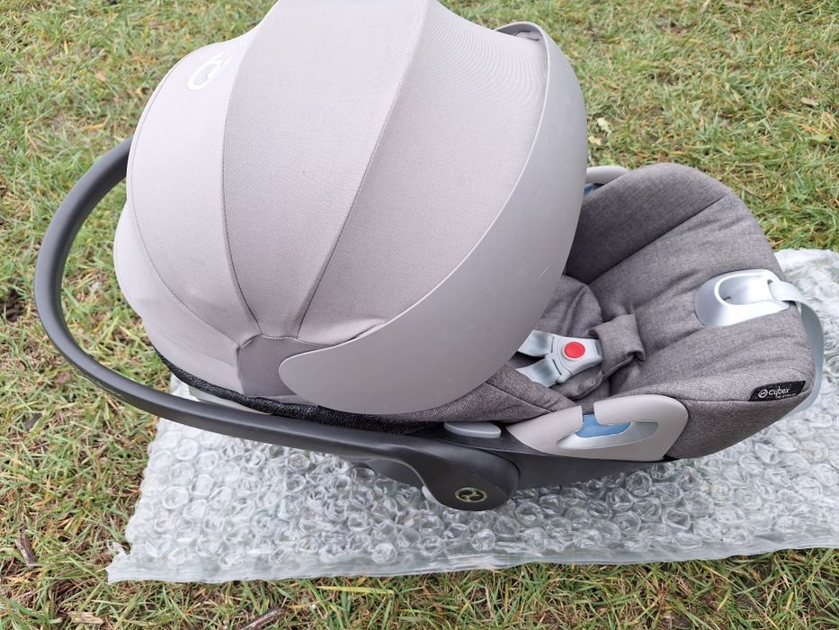 Автокресло Cybex Cloud Z i-Size Soho Grey