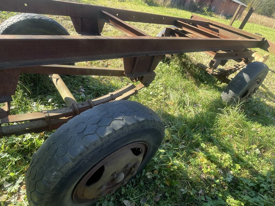 Прицеп на зіловских осях