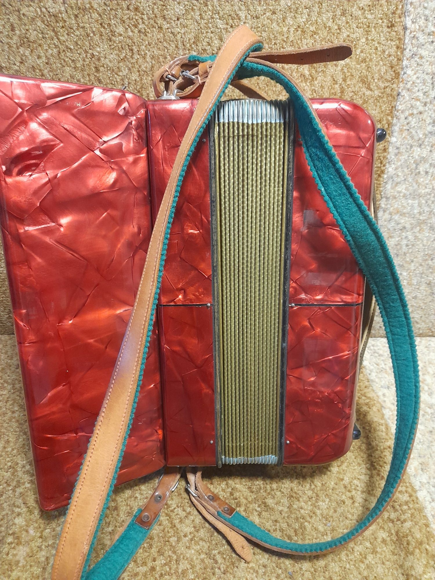 Akordeon Hohner Arietta  72 basy