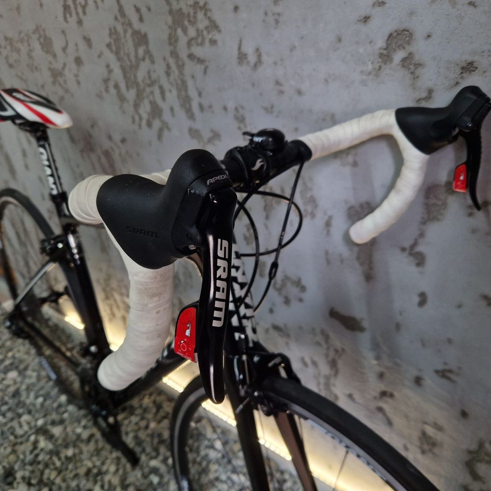 [155] Rower szosowy GIANT DEFY koła 28” rozmiar: M