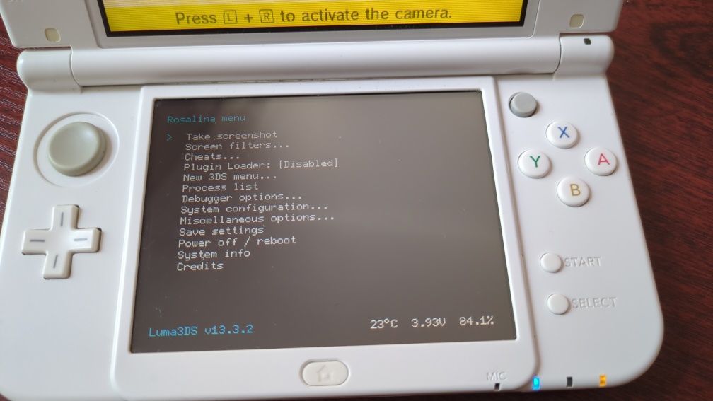 Biała konsolka Nintendo New 3DS XL mod Luma