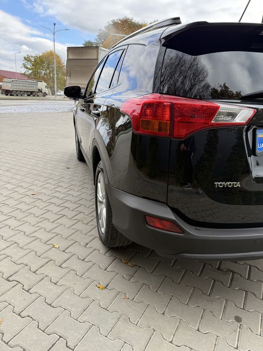 Toyota Rav 4 2.2 2013