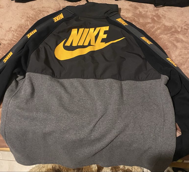 Casaco Nike XL ( praticamente novo)